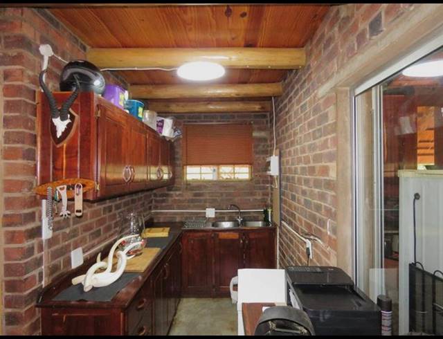FARM FOR SALE IN MARKEN